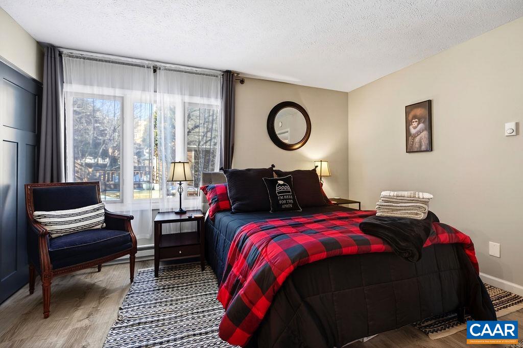 2247 Tanners Ridge Roseland, VA 22967 - Photo 18 of 24