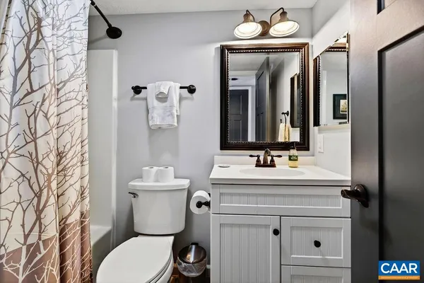 $231,900 | 2247 Tanners Ridge, Roseland, VA 22967