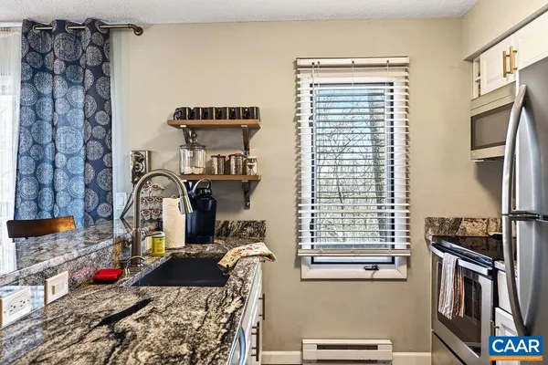 $231,900 | 2247 Tanners Ridge, Roseland, VA 22967