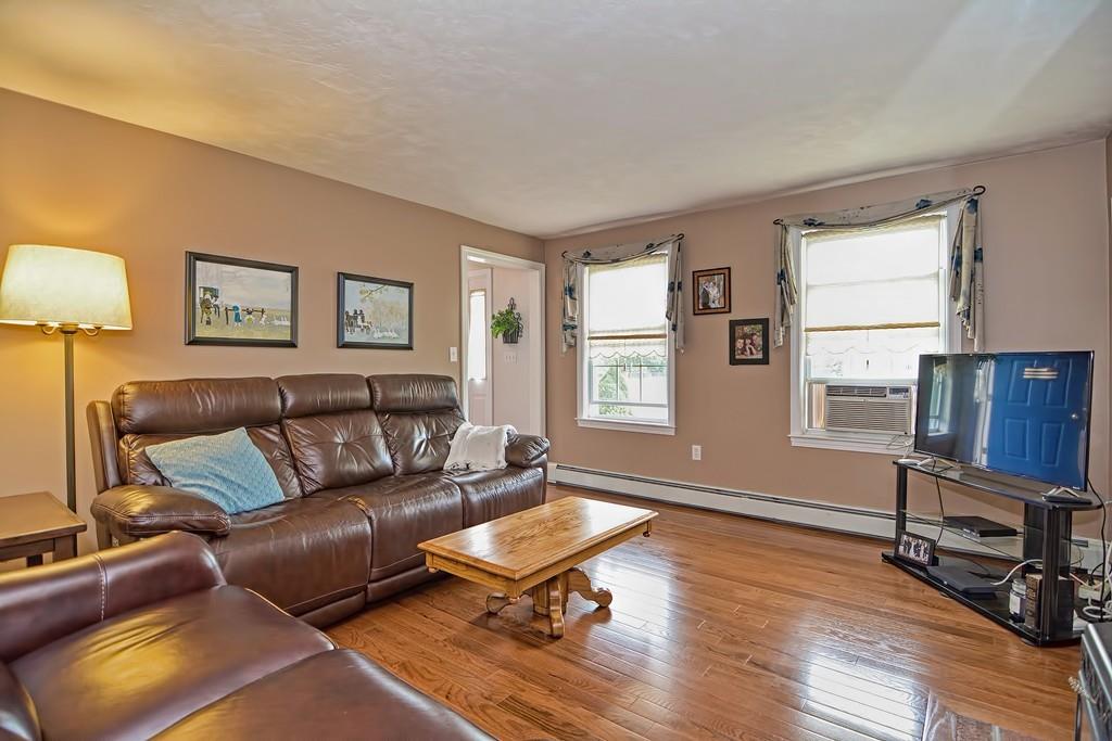 37 Deer Run Road Bellingham, MA 02019 - Photo 8 of 37 Gallery Image 8