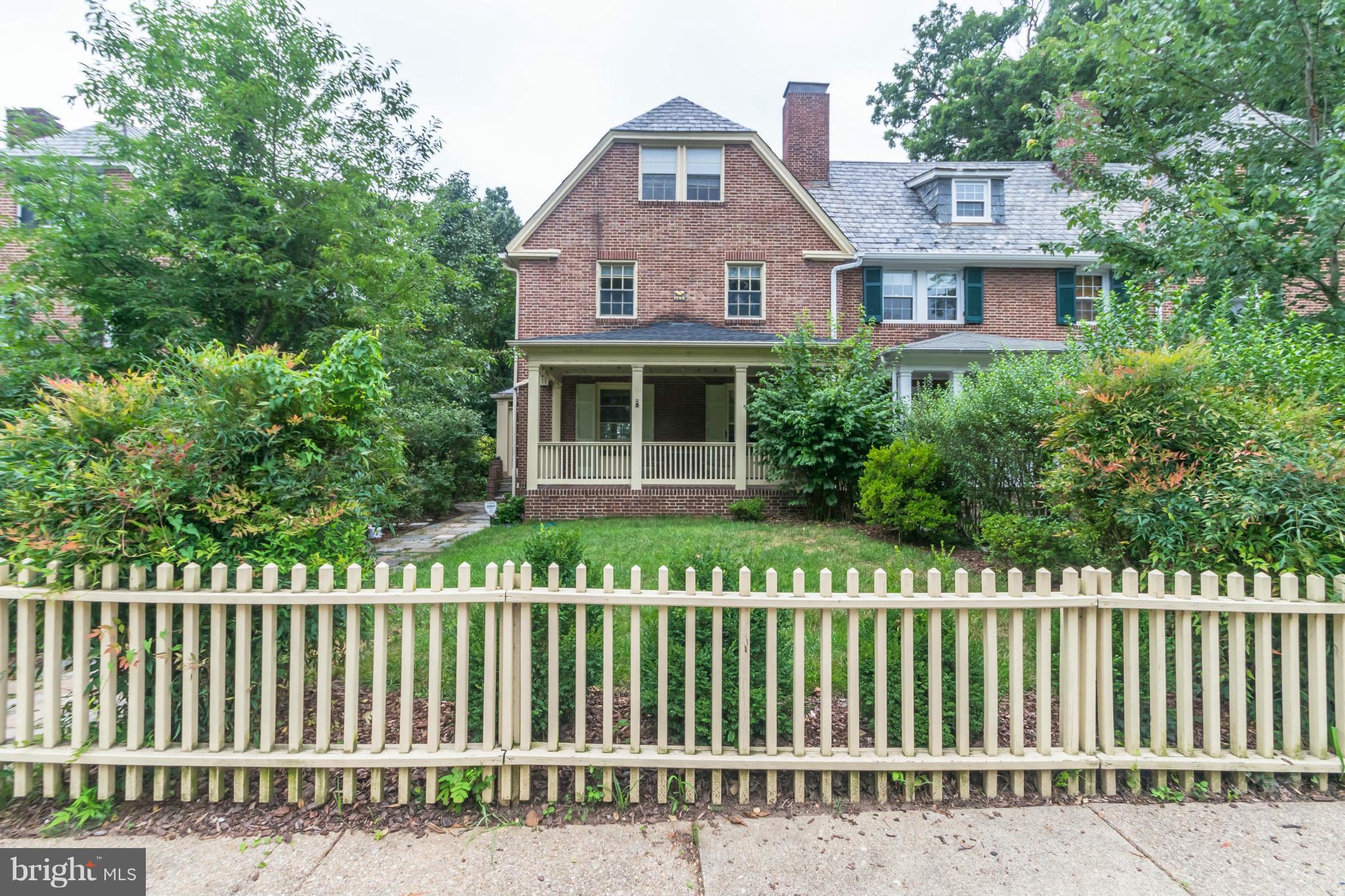4106 Roland Avenue Baltimore, MD 21211 - Photo 1 of 23 Exterior (Front)