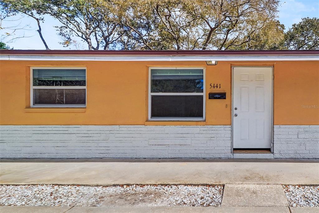 a view of a living room