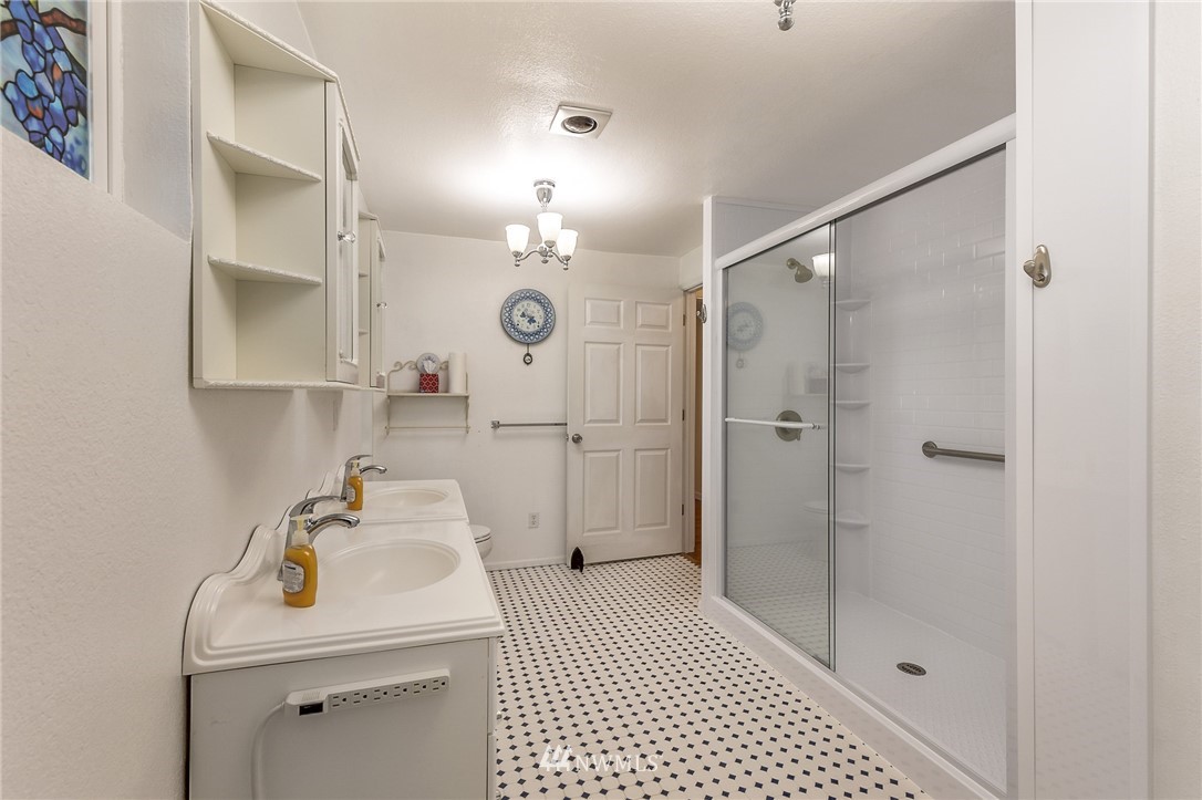 210 Southeast Morgan Road Shelton, WA 98584 - Photo 12 of 26 Gallery Image 12