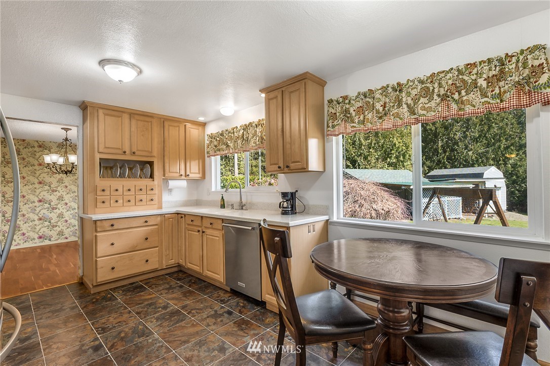210 Southeast Morgan Road Shelton, WA 98584 - Photo 8 of 26 Gallery Image 8