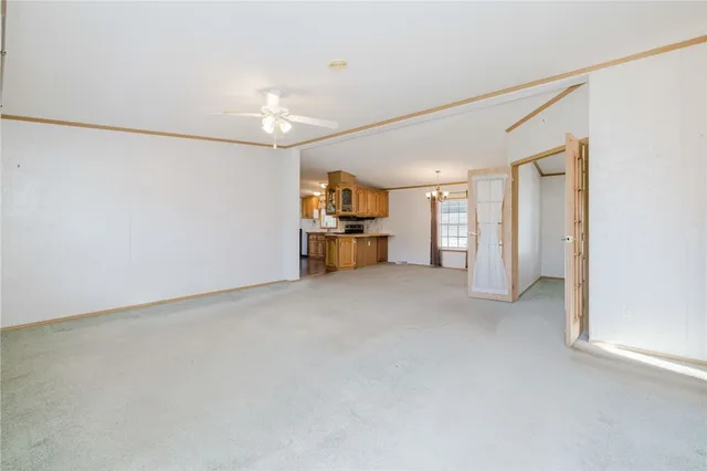 $290,000 | 38 Hummingbird Lane, Tiverton, RI 02878