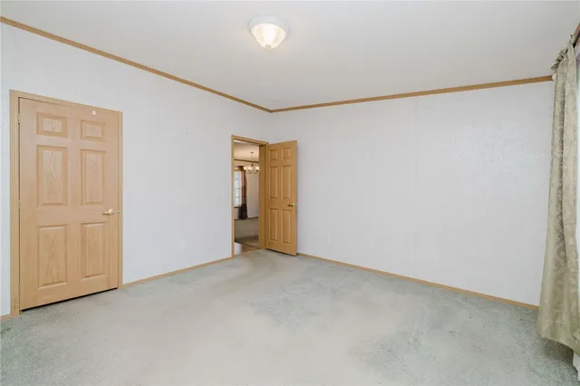 $290,000 | 38 Hummingbird Lane, Tiverton, RI 02878