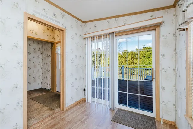 $290,000 | 38 Hummingbird Lane, Tiverton, RI 02878