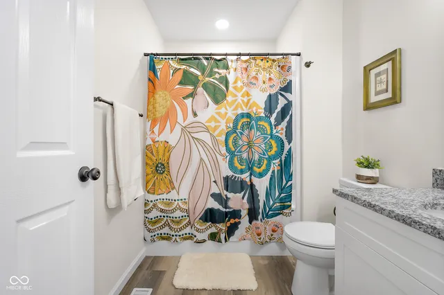 $269,900 | 8087 West 300 South, Columbus, IN 47201