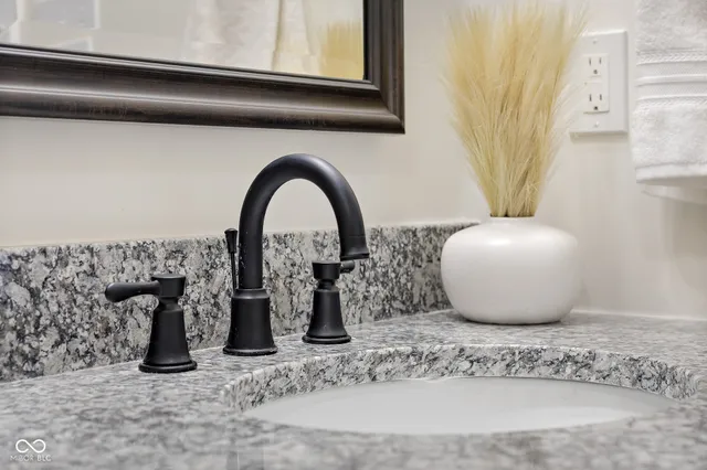 $269,900 | 8087 West 300 South, Columbus, IN 47201