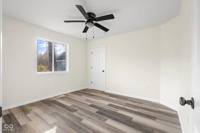 $269,900 | 8087 West 300 South, Columbus, IN 47201