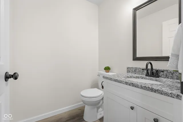 $269,900 | 8087 West 300 South, Columbus, IN 47201