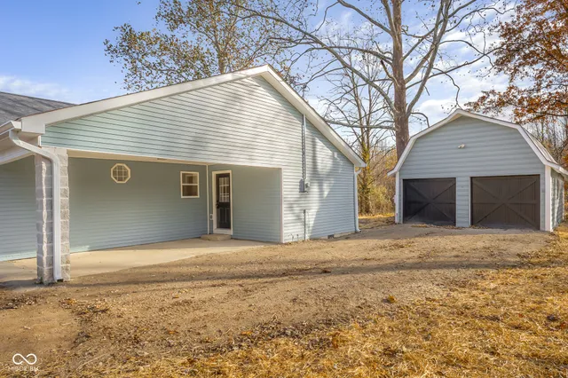 $269,900 | 8087 West 300 South, Columbus, IN 47201