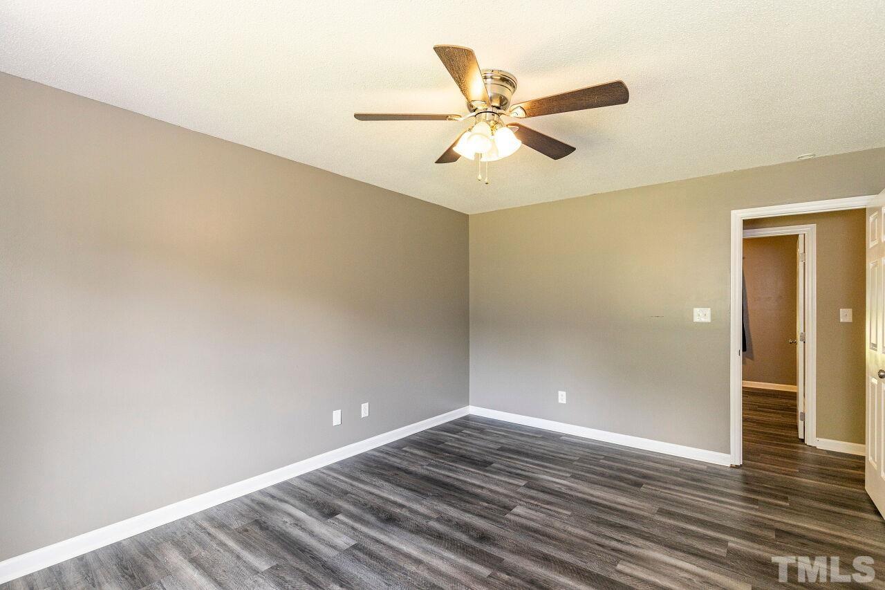 10700 Hunt Farms Lane Raleigh, NC 27603 - Photo 17 of 30
