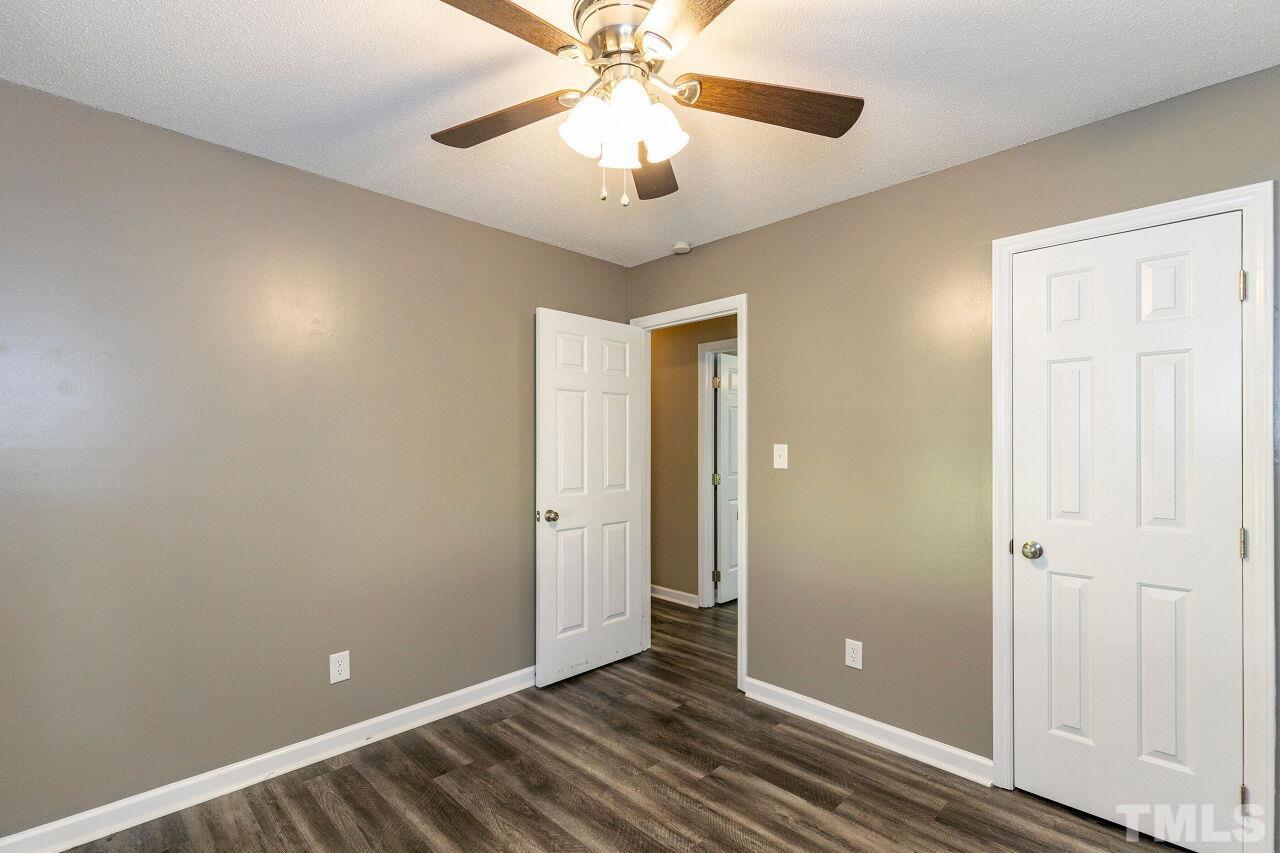 10700 Hunt Farms Lane Raleigh, NC 27603 - Photo 22 of 30