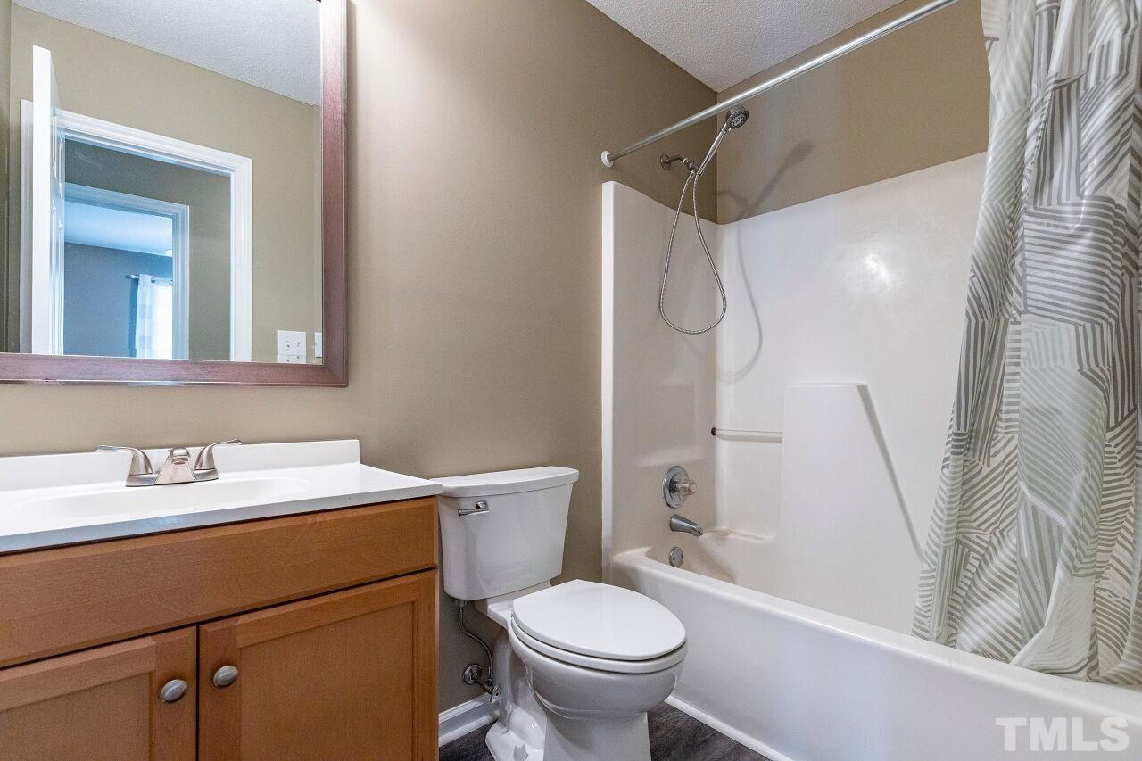 10700 Hunt Farms Lane Raleigh, NC 27603 - Photo 23 of 30