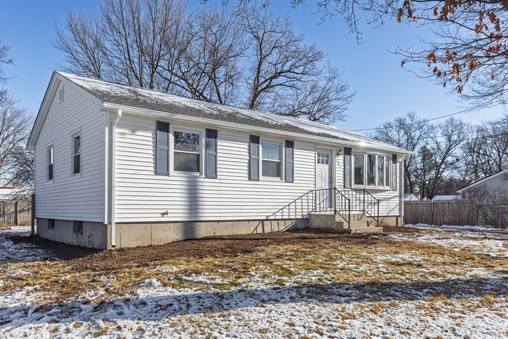 207 Lamont Street Springfield, MA 01119 - Photo 42 of 42