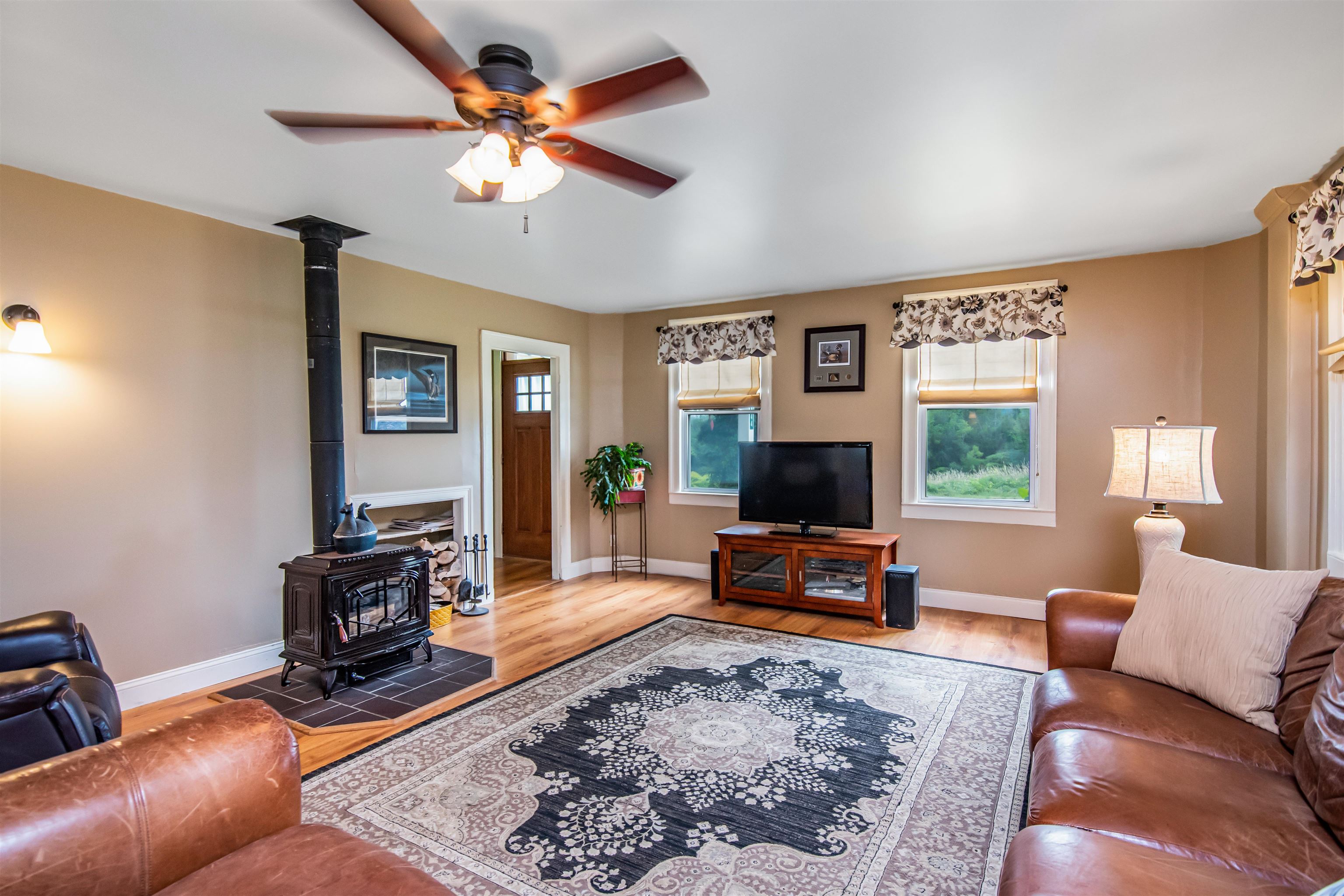 944 Bristol Road Monkton, VT 05443 - Photo 6 of 40 Gallery Image 6