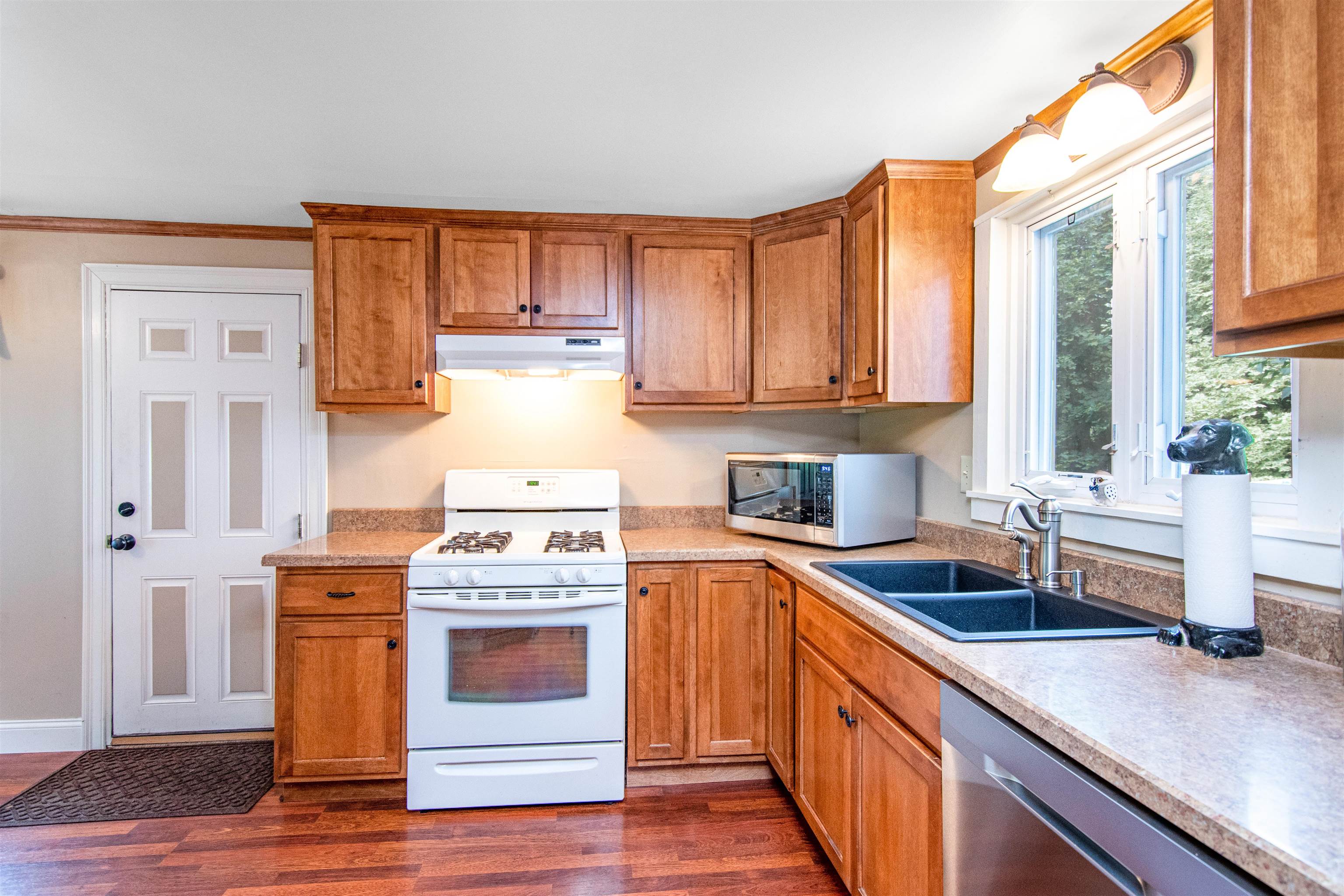 944 Bristol Road Monkton, VT 05443 - Photo 8 of 40 Gallery Image 8