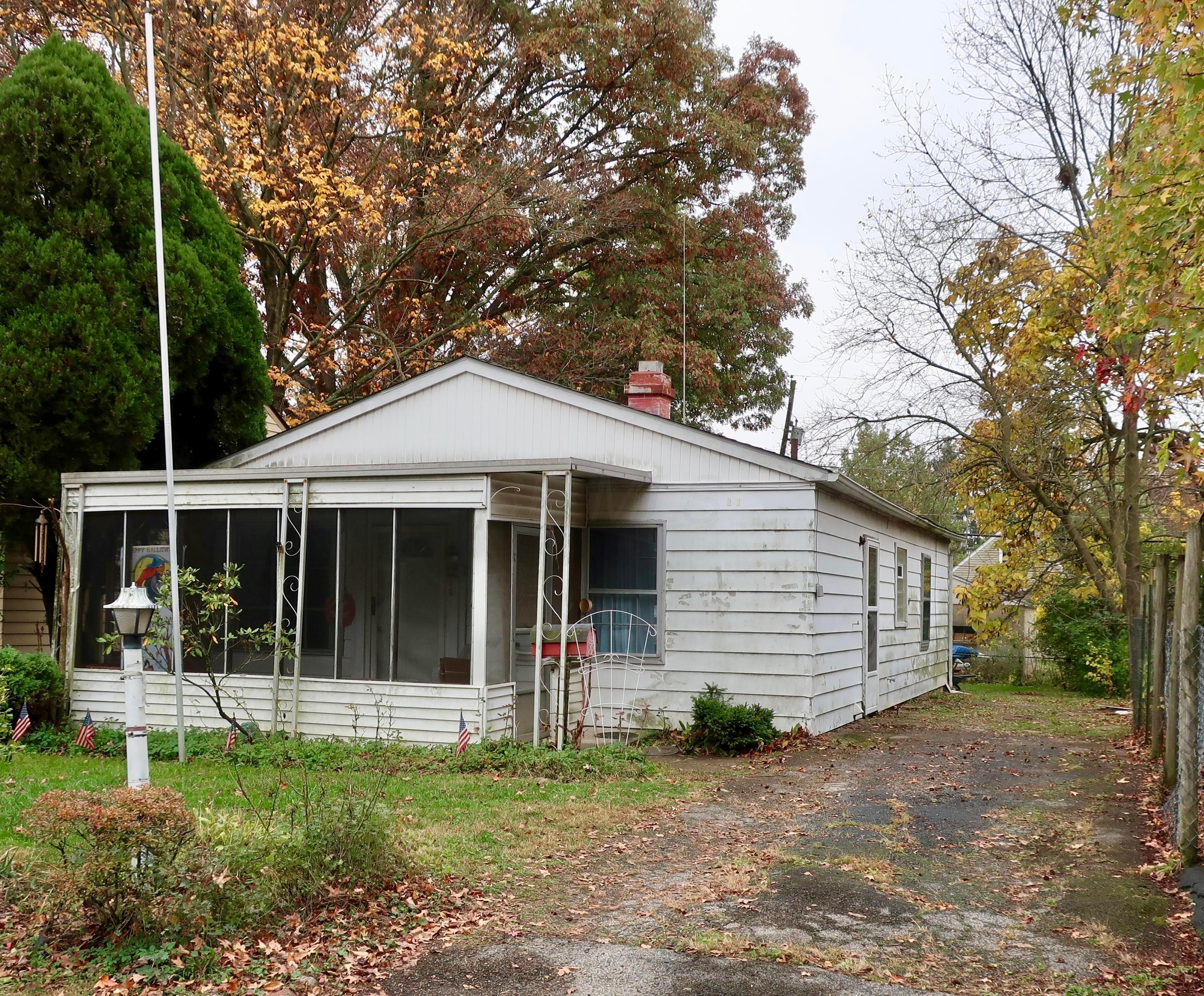 349 Chase Road Columbus, OH 43214 - Photo 2 of 20 Gallery Image 2