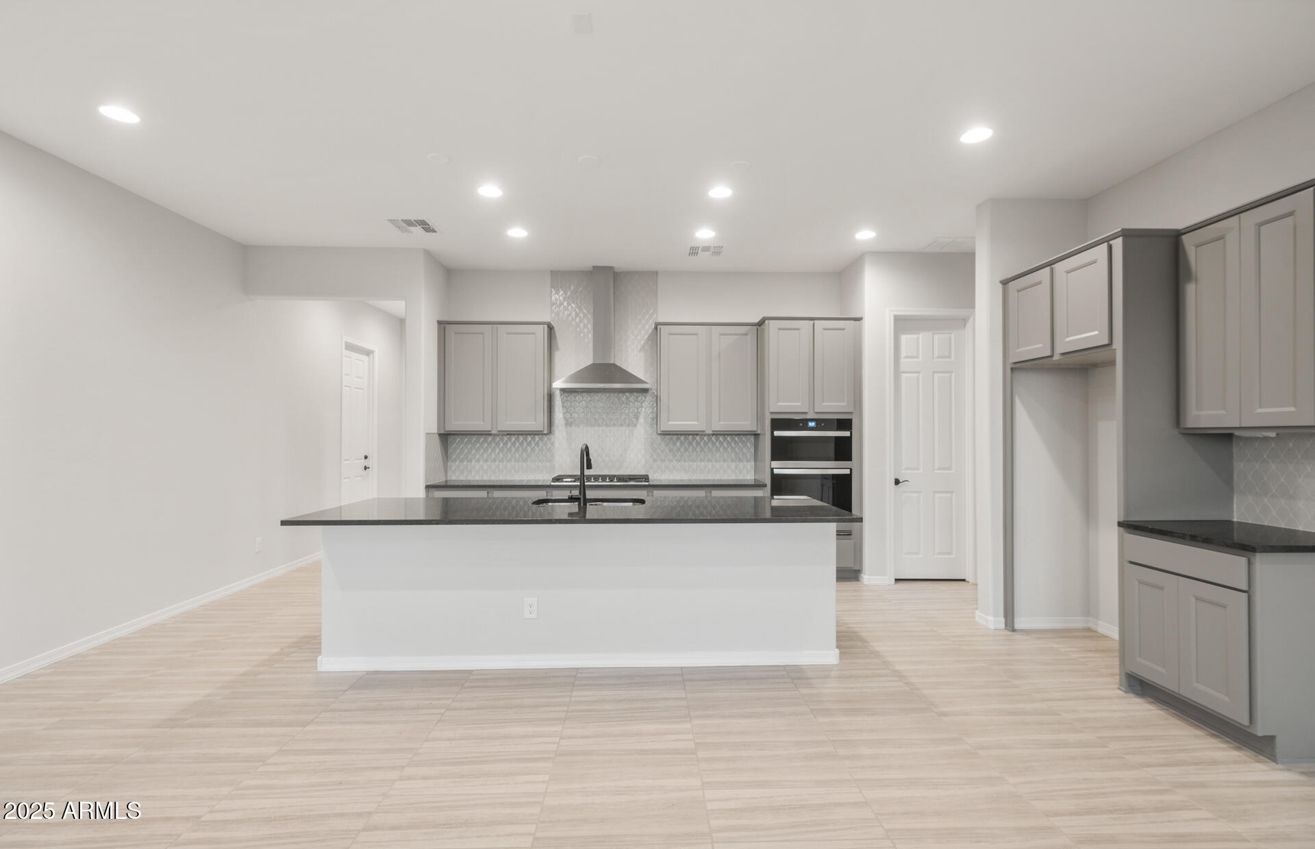 16158 West Red Bird Road Surprise, AZ 85387 - Photo 13 of 29 Kitchen