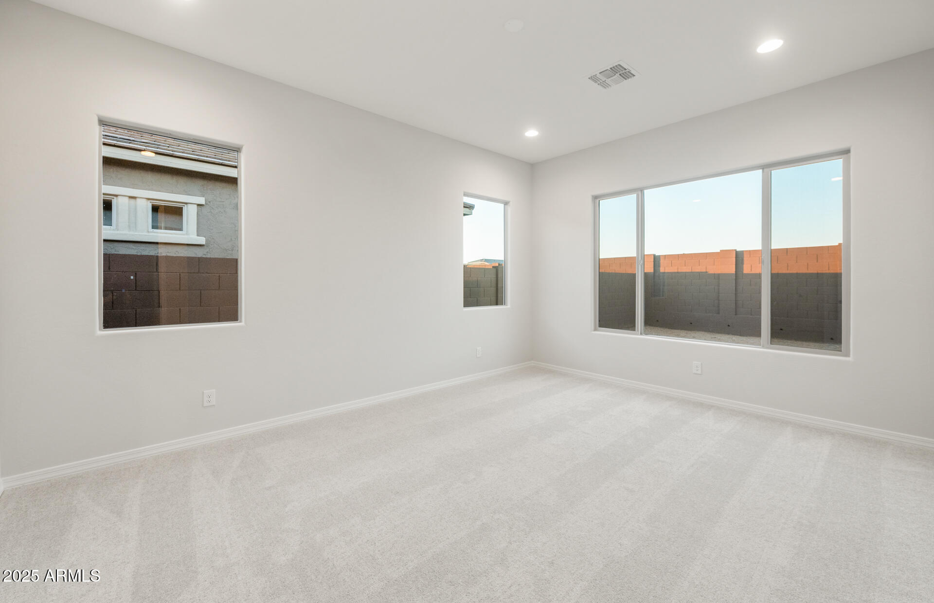 16158 West Red Bird Road Surprise, AZ 85387 - Photo 21 of 29 Owner's Suite