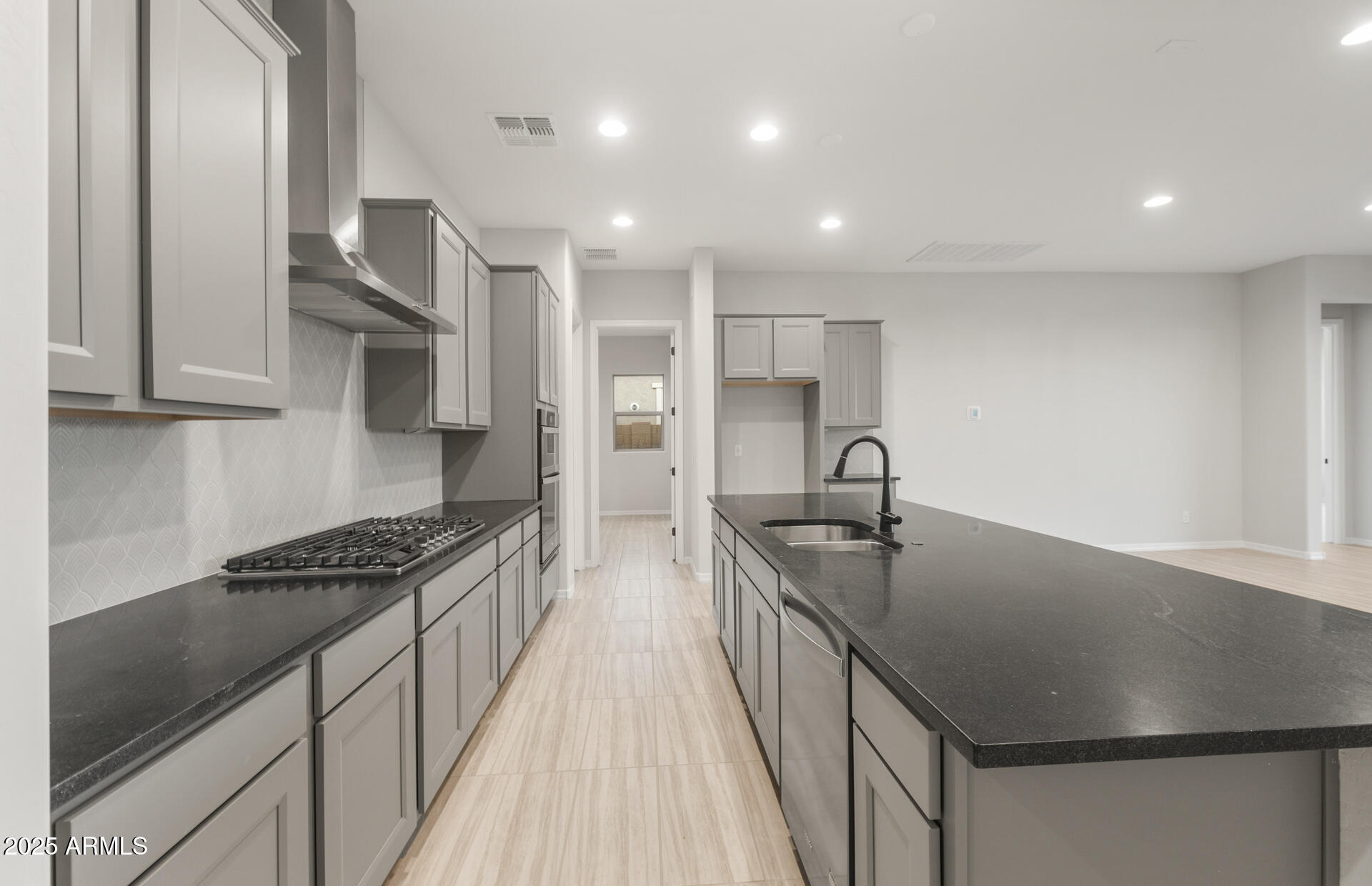 16158 West Red Bird Road Surprise, AZ 85387 - Photo 9 of 29 Kitchen