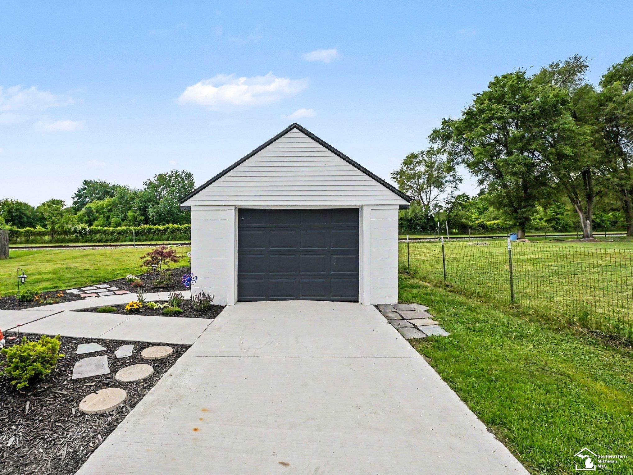 396 Wabash Road Milan, MI 48160 - Photo 26 of 27 50209849-15207296-3d13-443b-86eb-5519c688290f.JPG