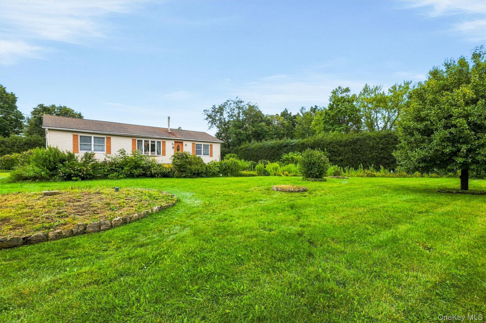 66 Reservoir Road Pawling, NY 12564 - Photo 4 of 49 Gallery Image 4