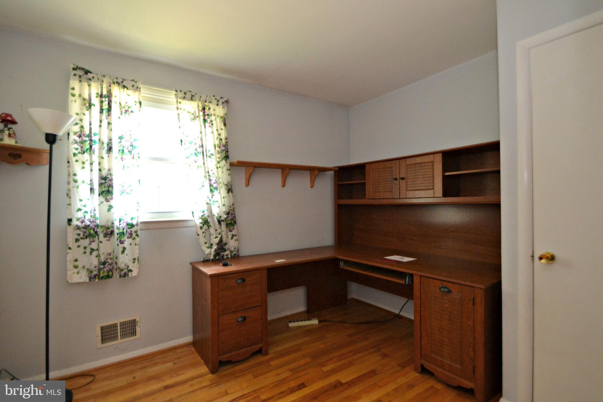 118 Brunk Road Reisterstown, MD 21136 - Photo 9 of 25 Bedroom