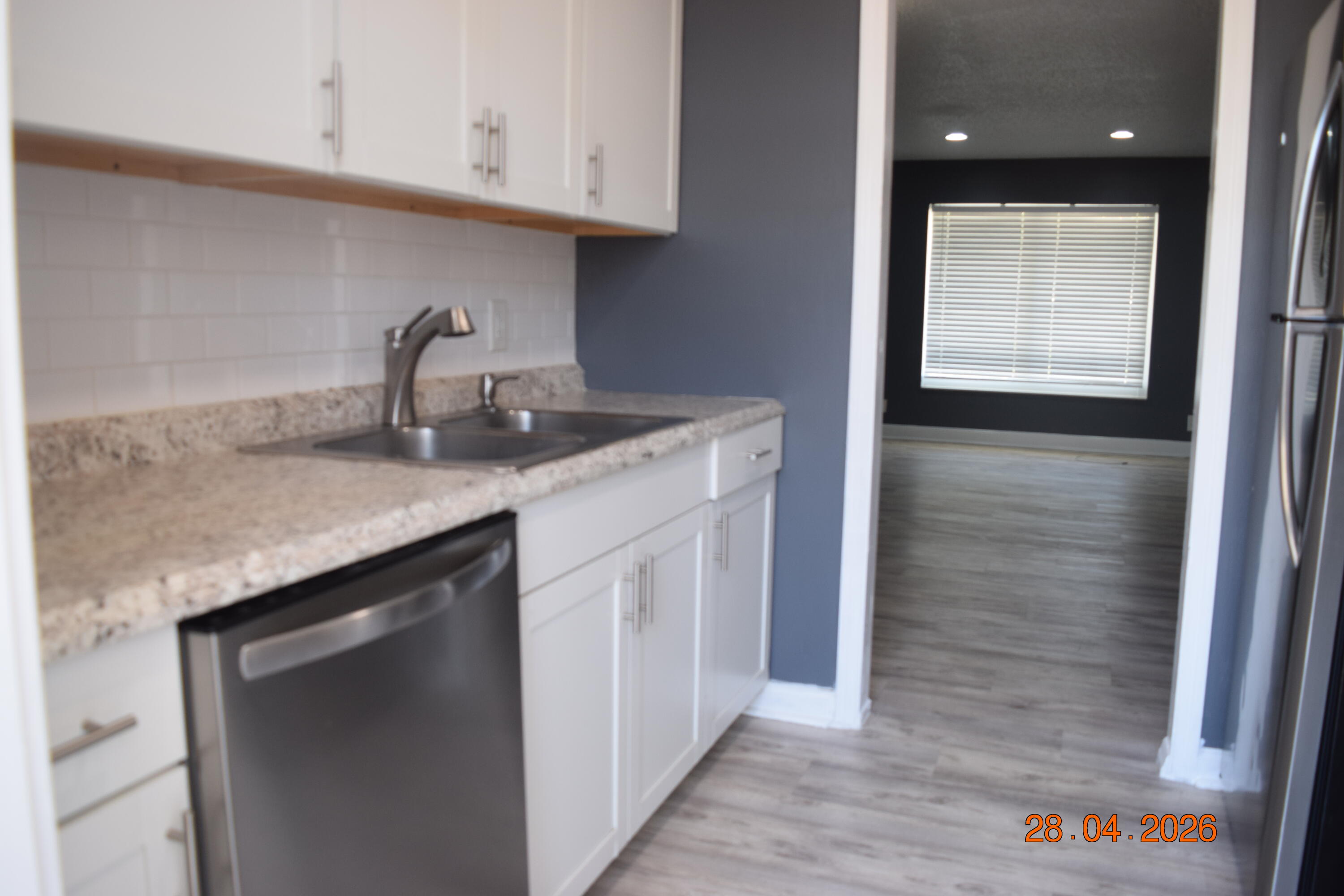 3166 Melaleuca Road West Palm Beach, FL 33406 - Photo 9 of 17 DSC_0411