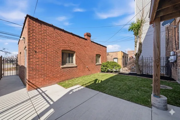 $449,900 | 8024 South Vernon Avenue, Chicago, IL 60619