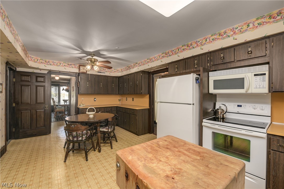 1010 Roland Road Lyndhurst, OH 44124 - Photo 12 of 35