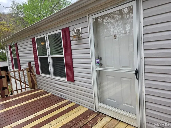 $129,900 | Undisclosed Address, Imperial, MO 63052