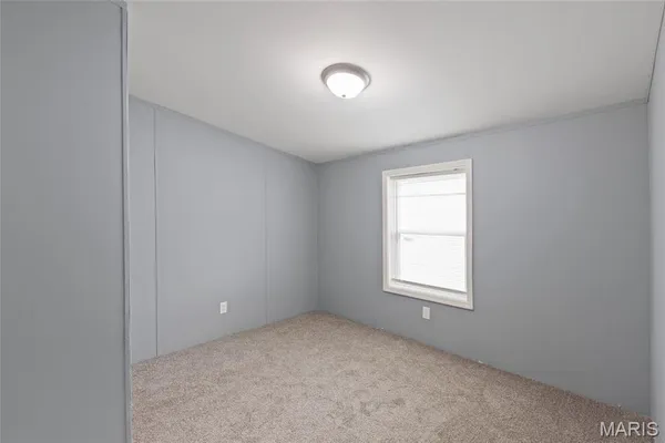 $129,900 | Undisclosed Address, Imperial, MO 63052