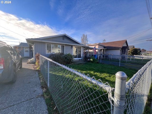 907 Greenwood Avenue Reedsport, OR 97467 - Photo 40 of 45