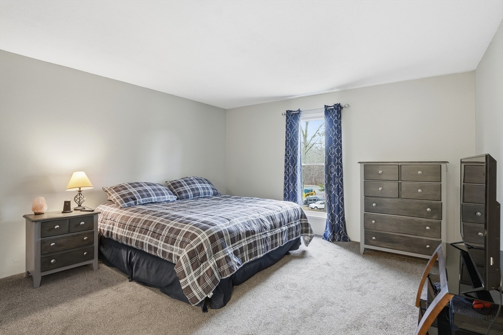 9 Shadowbrook Lane, Unit 29 Milford, MA 01757 - Photo 11 of 28