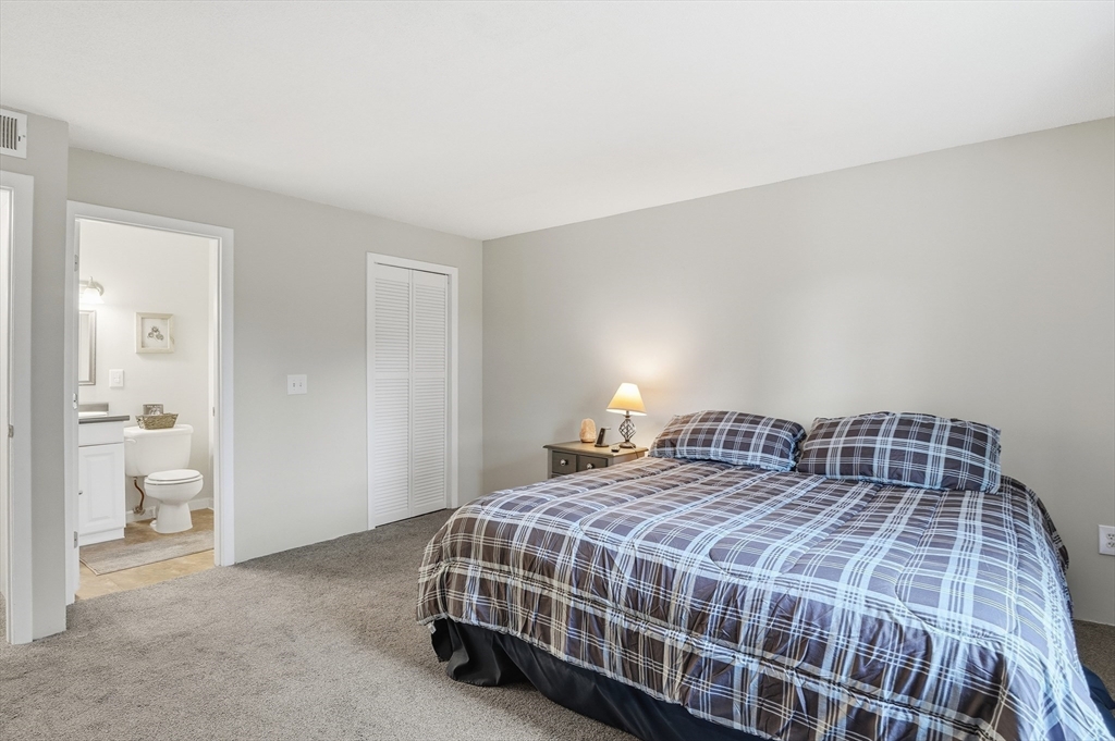 9 Shadowbrook Lane, Unit 29 Milford, MA 01757 - Photo 12 of 28