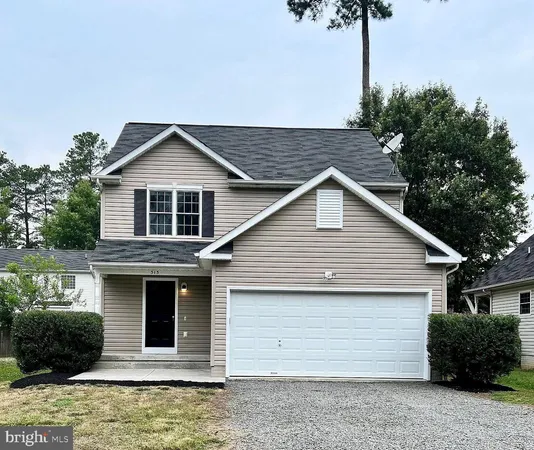 $2,300 | 313 3rd Street, Colonial Beach, VA 22443