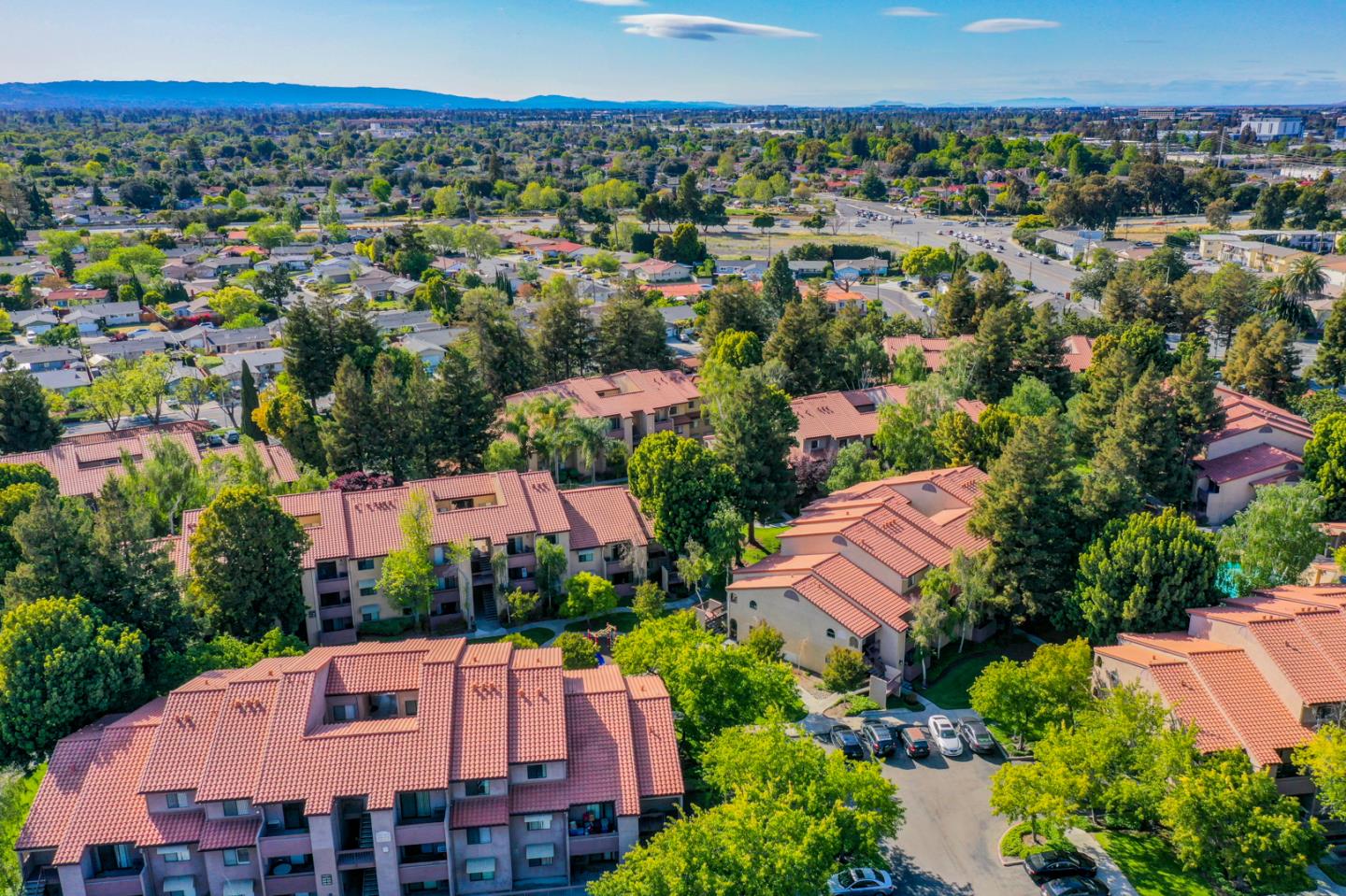2250 Monroe Street, Unit 192 Santa Clara, CA 95050 - Photo 28 of 33 an aerial view of multiple house