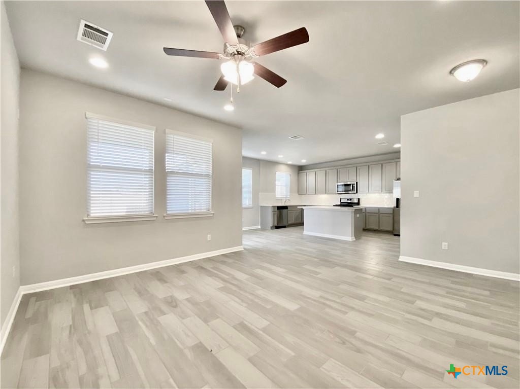 2913 Birch Park Path Leander, TX 78641 - Photo 19 of 38