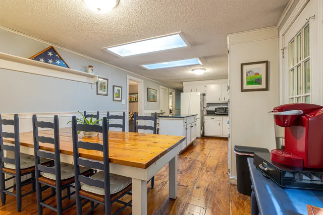 $370,000 | 31 Brown Hill Road, Bow, NH 03304