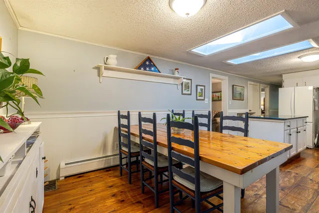 $370,000 | 31 Brown Hill Road, Bow, NH 03304