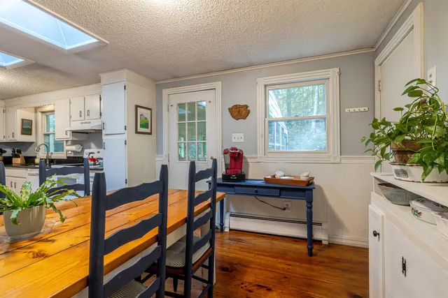 $370,000 | 31 Brown Hill Road, Bow, NH 03304