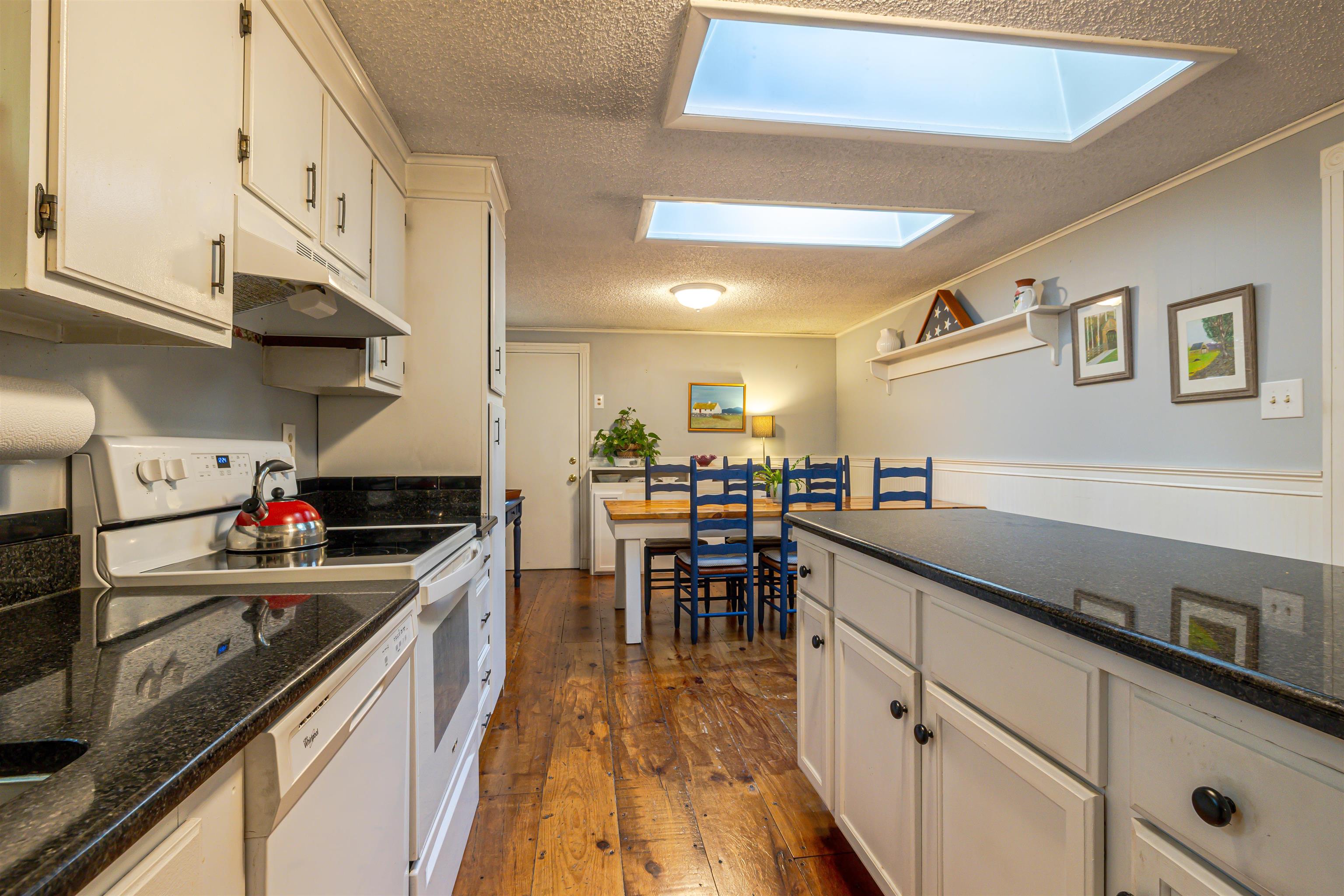 31 Brown Hill Road Bow, NH 03304 - Photo 18 of 44