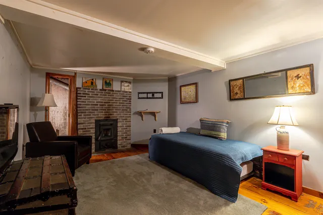 $370,000 | 31 Brown Hill Road, Bow, NH 03304