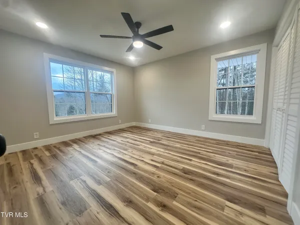 $379,900 | 256 William Hawkins Lane, Mountain City, TN 37683