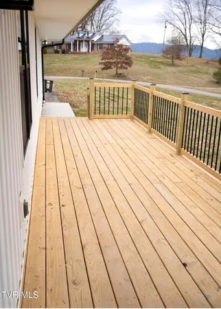 $379,900 | 256 William Hawkins Lane, Mountain City, TN 37683