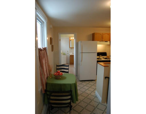 155 Maple Street, Unit 2 Danvers, MA 01923 - Photo 12 of 27 Gallery Image 12