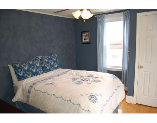 155 Maple Street, Unit 2 Danvers, MA 01923 - Photo 9 of 27 Gallery Image 9