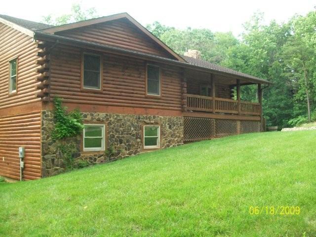 2625 Cannery Road Salem, VA 24153 - Photo 1 of 1 a front view of a house with a yard